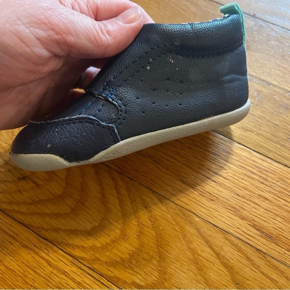 Carter’s | Every Step Walking Shoes Navy | Size 4.5 - Picture 6 of 9
